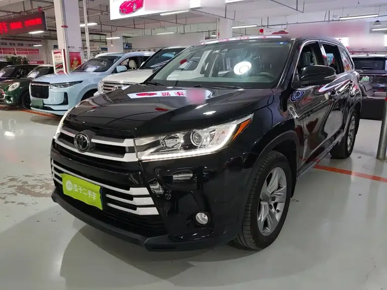 Toyota Highlander 2.0 T 4 WD Luxury 7-seat CN-VI