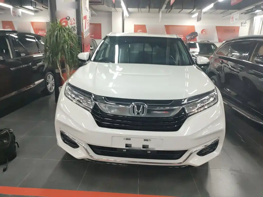 Avancier 370 TURBO 4 WD Premium