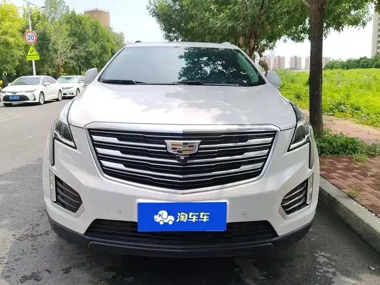 Cadillac XT5 28 T 4 WD Luxury