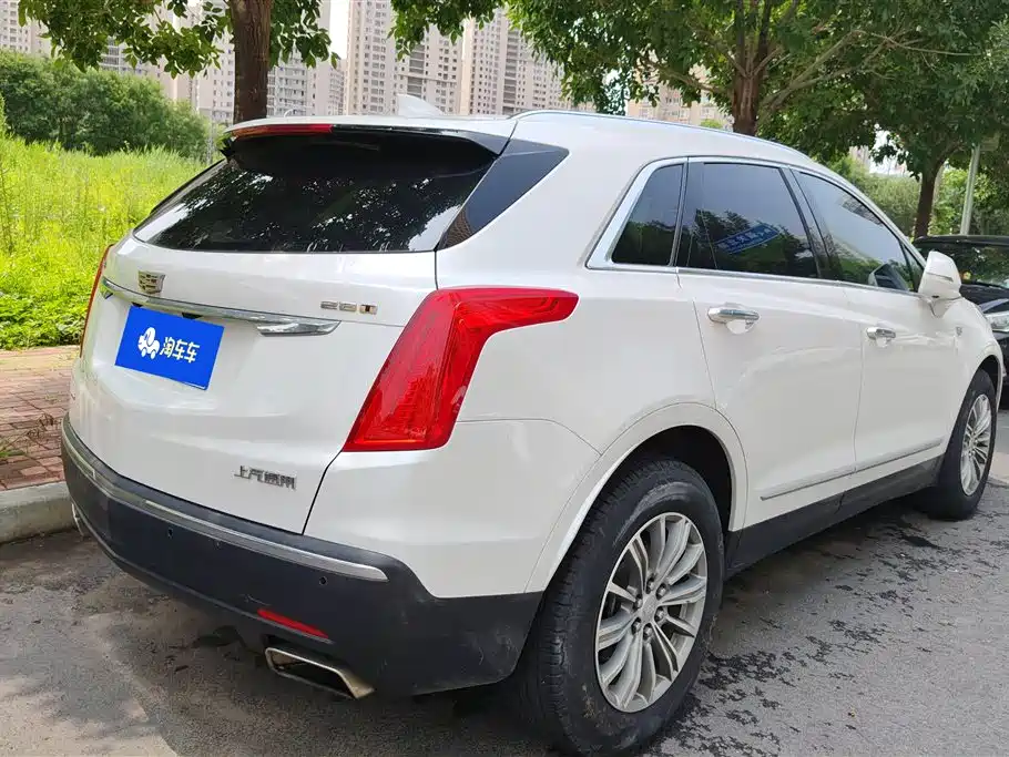 Cadillac XT5 28 T 4 WD Luxury