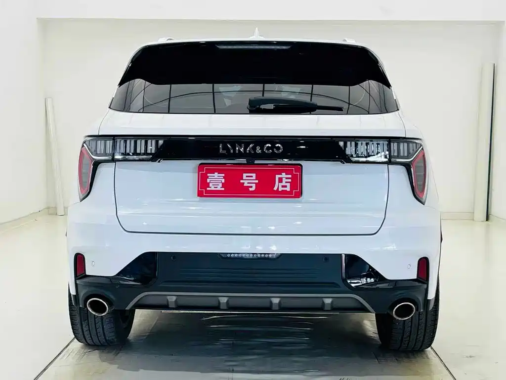 Lynk & Co 01 2.0 TD 2 WD Pro