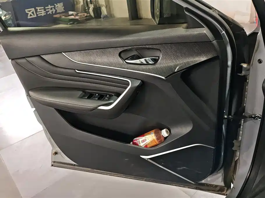 Venucia Big V 260 T Idol