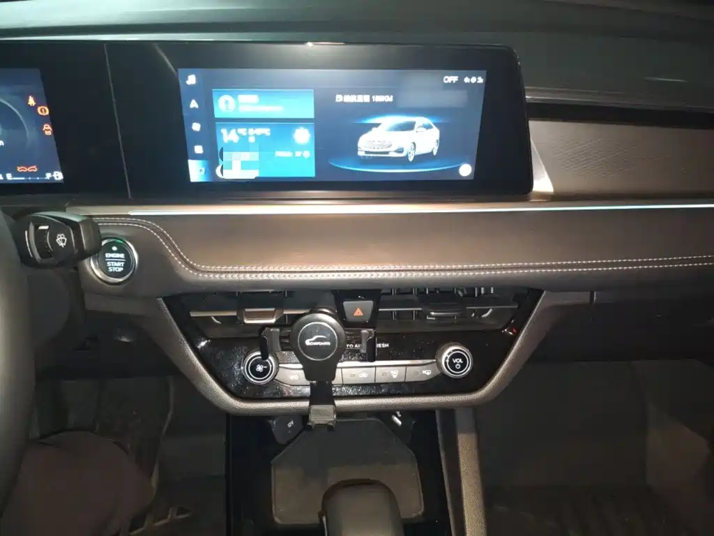 Escort 1.5 L Auto Diamond