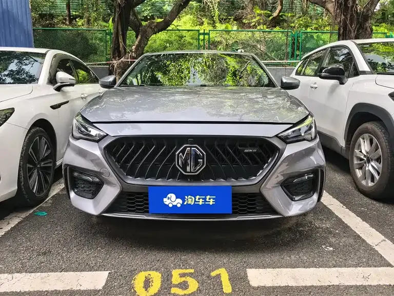 MG6 1.5 T Auto Leading Trend