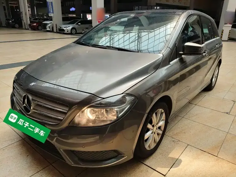 Mercedes-Benz B-Class B 180