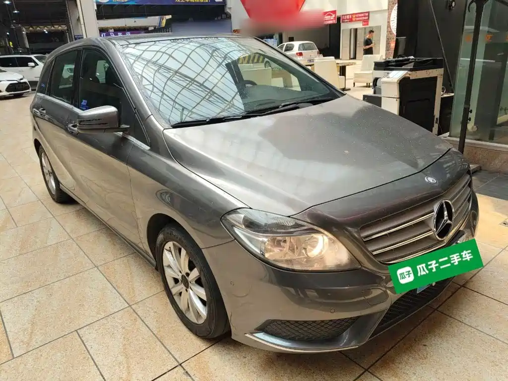 Mercedes-Benz B-Class B 180