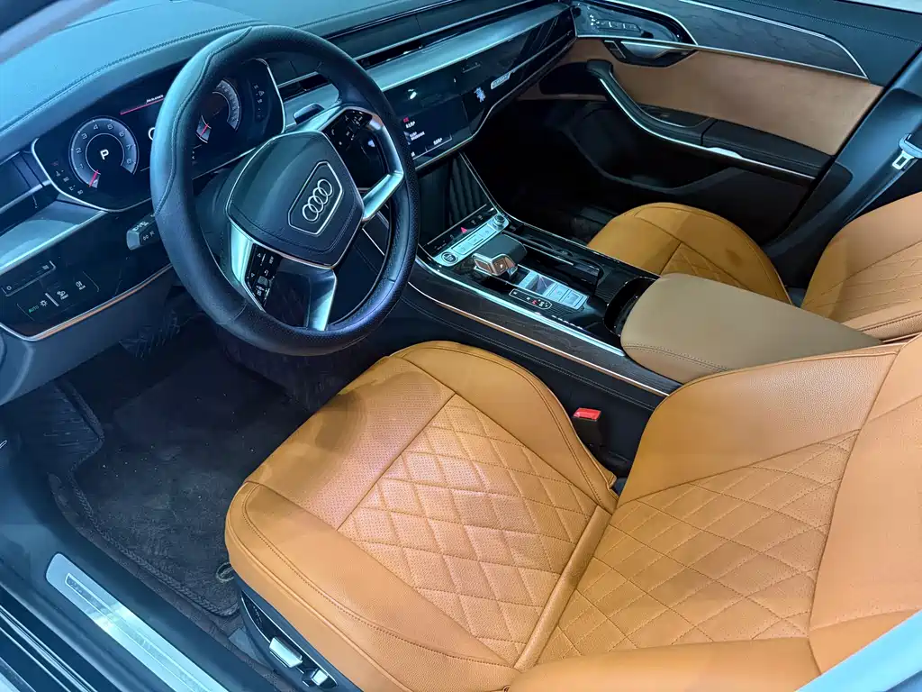 Audi A8 A8 L 50 TFSI quattro Select