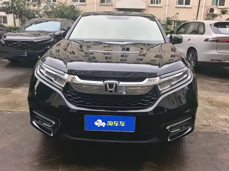 Honda Avancier 240 TURBO 2 WD Premium