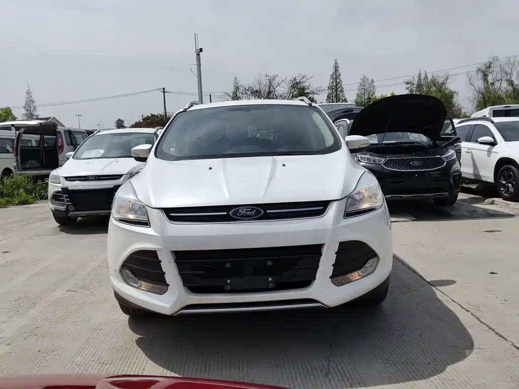 Kuga 1.5 L GTDi 2 WD Comfort