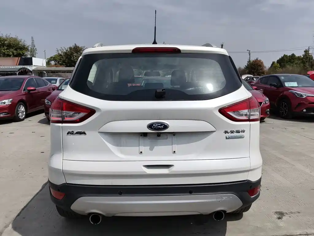 Kuga 1.5 L GTDi 2 WD Comfort