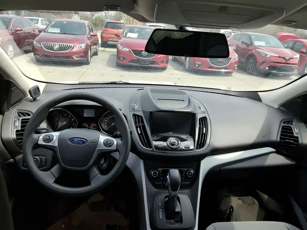 Kuga 1.5 L GTDi 2 WD Comfort
