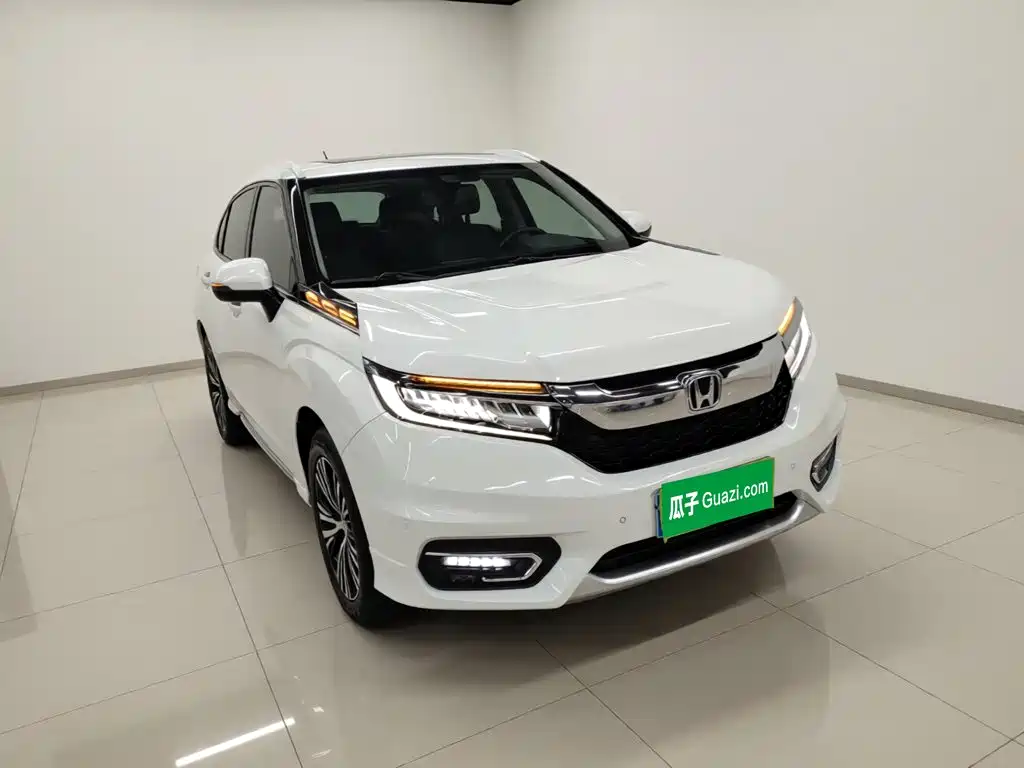 Avancier 370 TURBO 4 WD Premium