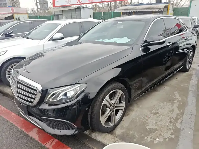 Mercedes-Benz E-Class Facelift E 200 L Sport
