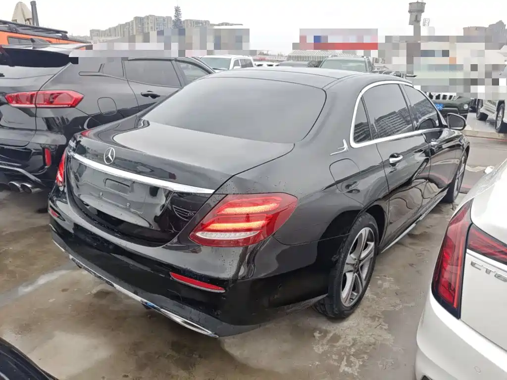 Mercedes-Benz E-Class Facelift E 200 L Sport