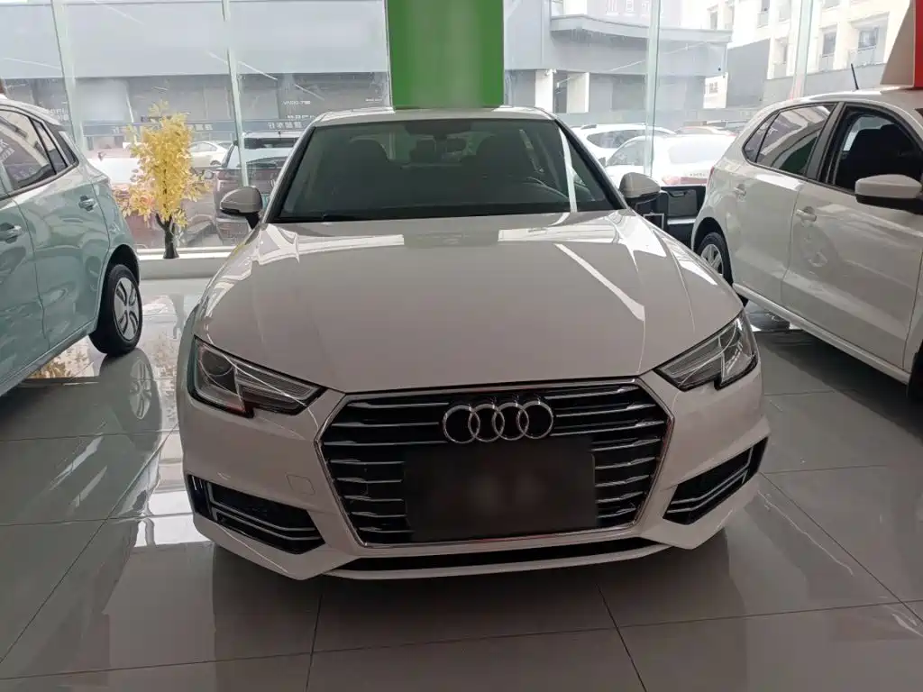 Audi A4 L 35 TFSI Progressive CN-VI