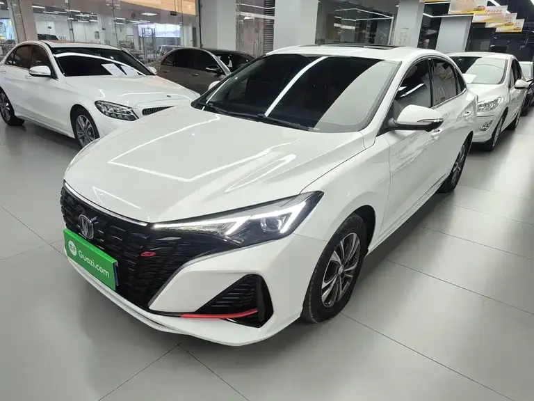Changan Eado Smooth Enjoyment PLUS Blue Whale NE 1.4 T GDI DCT Distinguished