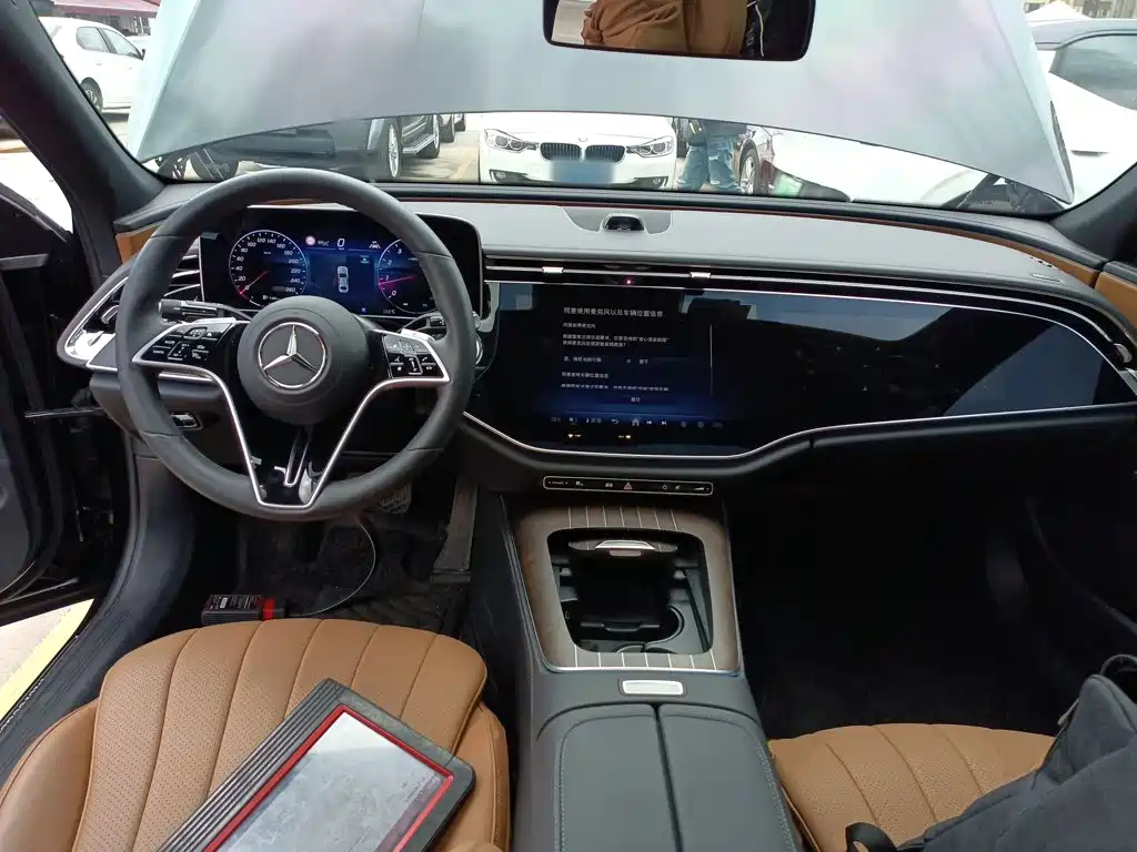 Mercedes-Benz E-Class E 300 L Luxury