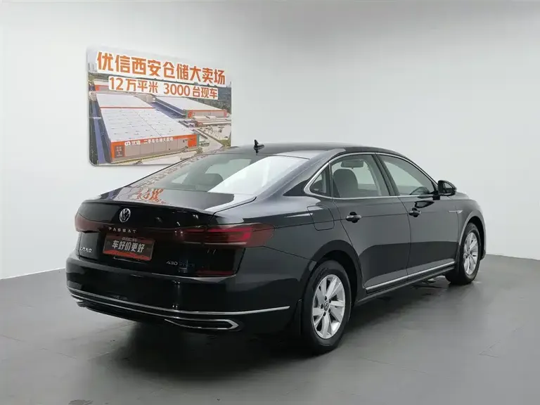 Volkswagen Passat NEV 帕萨特插电混动 2022款 430 PHEV 混动商务版