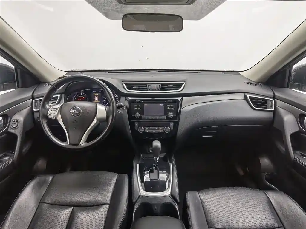 X-Trail 2.0 L CVT Comfort 2 WD