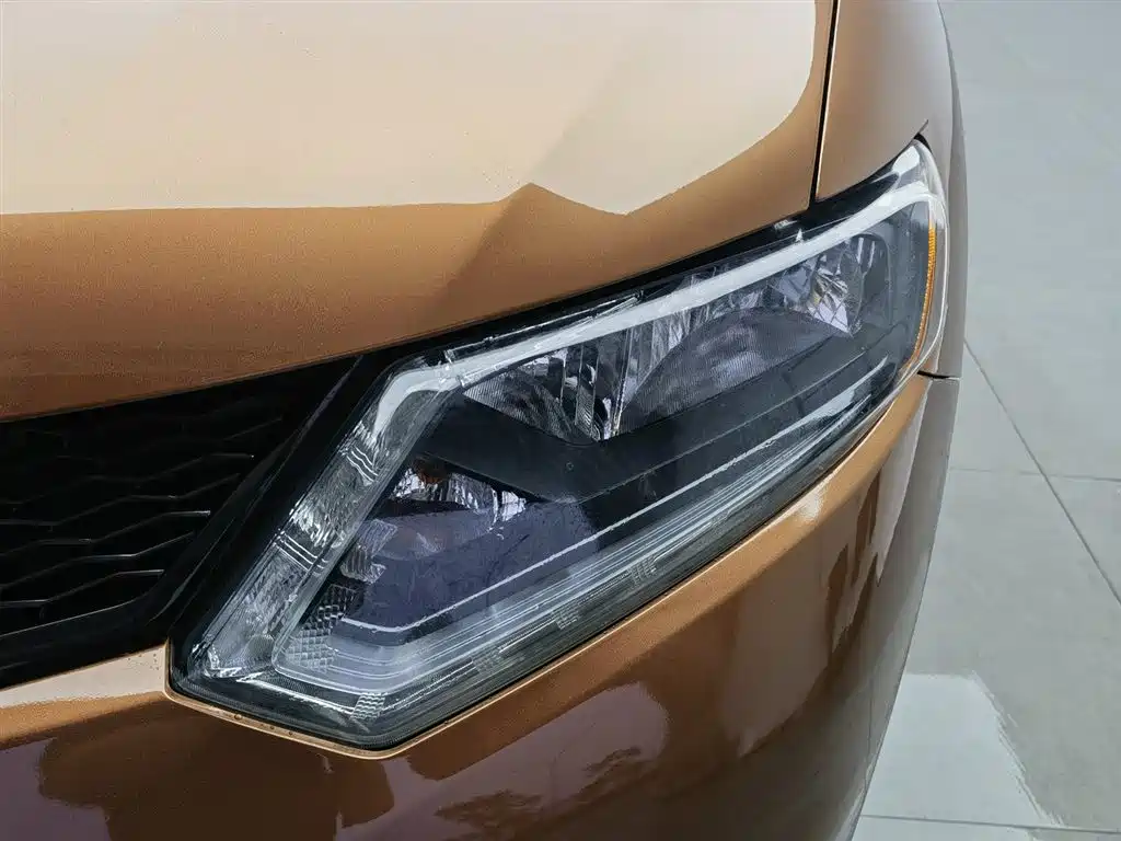X-Trail 2.0 L CVT Comfort 2 WD