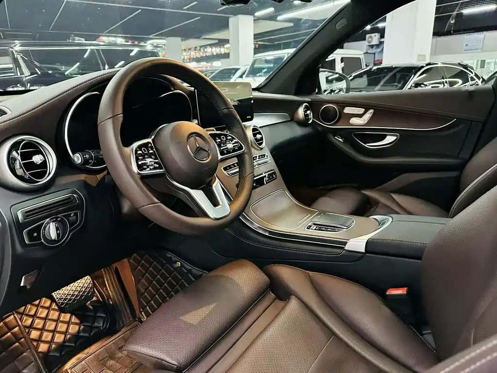 Mercedes-Benz GLC GLC 300 L 4 MATIC Dynamic
