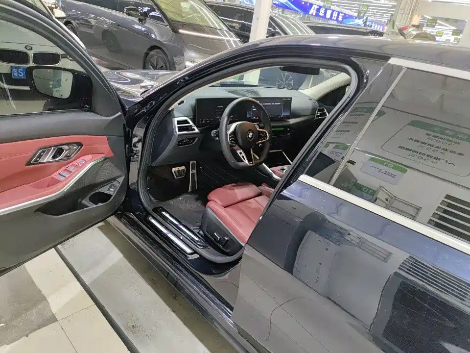 BMW 3 Series 325 Li M Sport Package