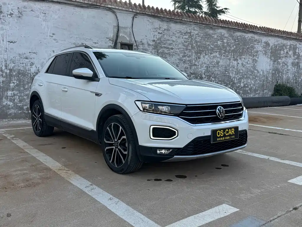T-ROC 280 TSI DSG 4 WD Luxury Connected