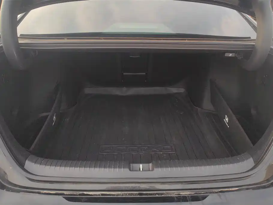 Accord 260 TURBO Luxury