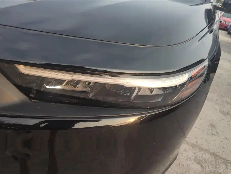 Accord 260 TURBO Luxury