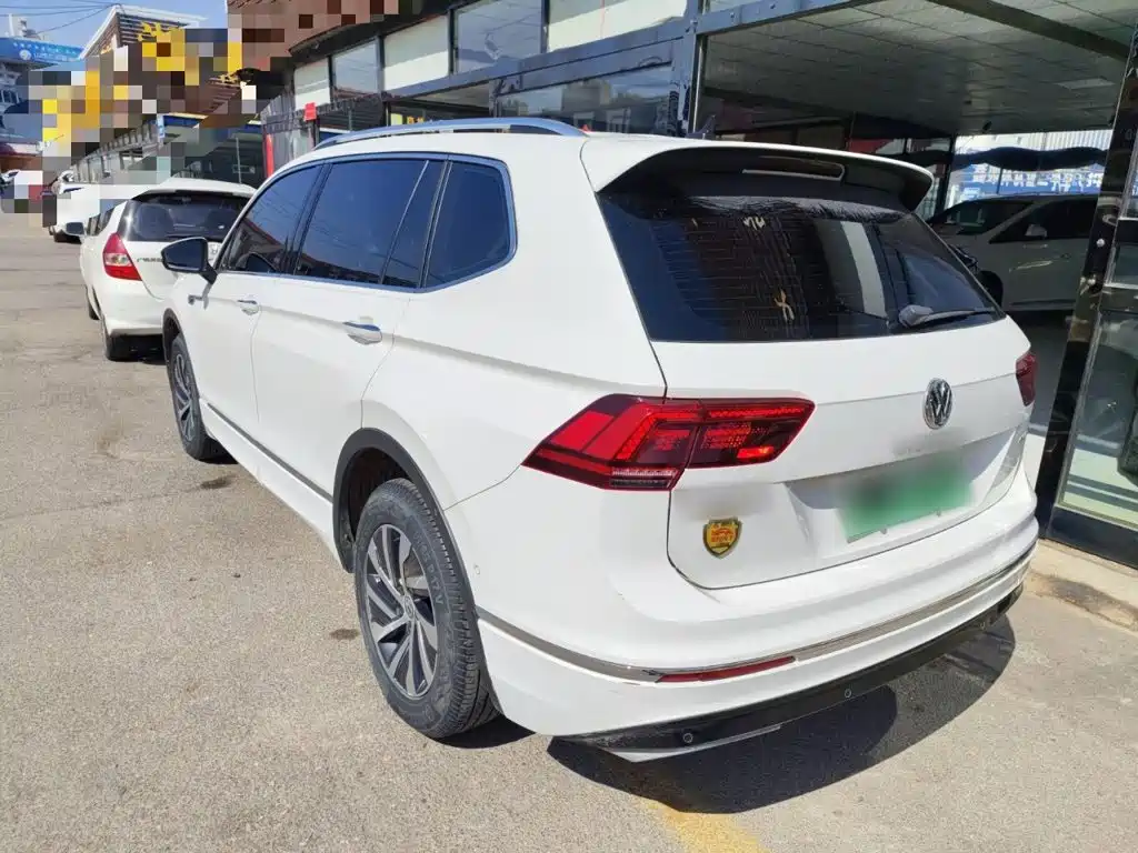 Tiguan L NEV 途观L插电混动 2020款 430 PHEV 插电混动旗舰版