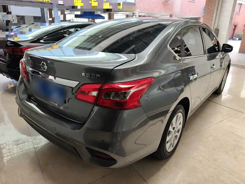 Sylphy Classic 1.6 XE CVT Comfort