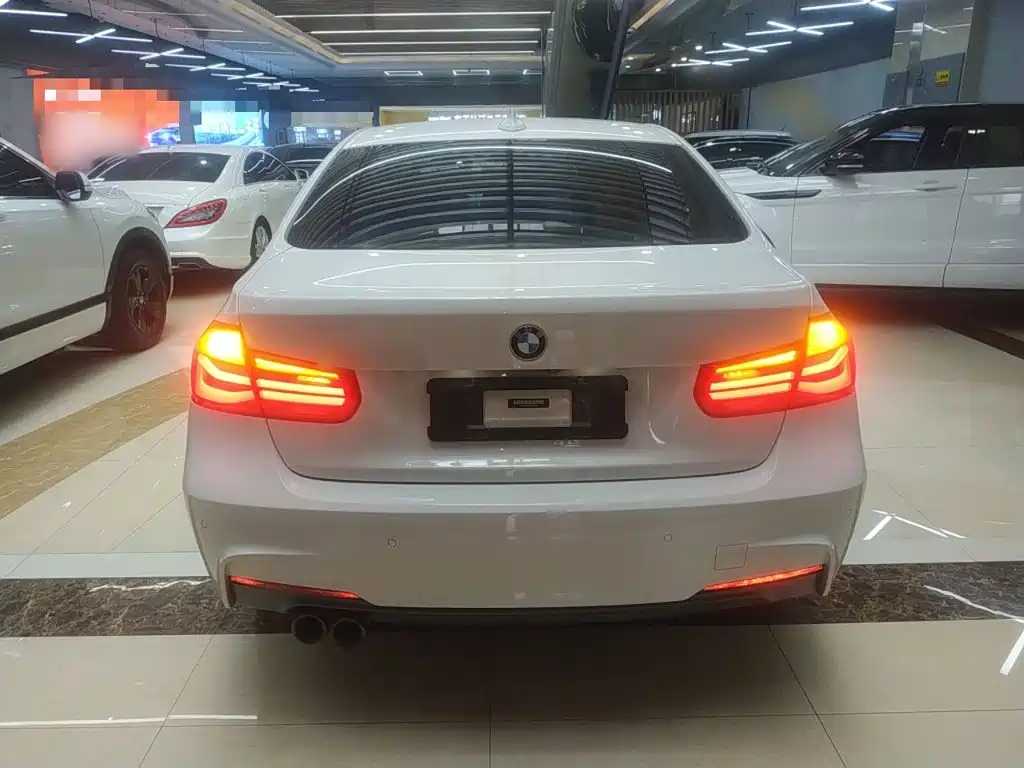 BMW 3 Series 320 i M Sport Package