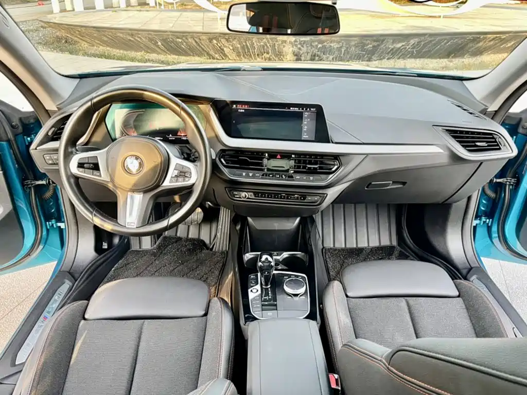 BMW 2 Series (Import) 225 i 4-door Coupe M Sport Package