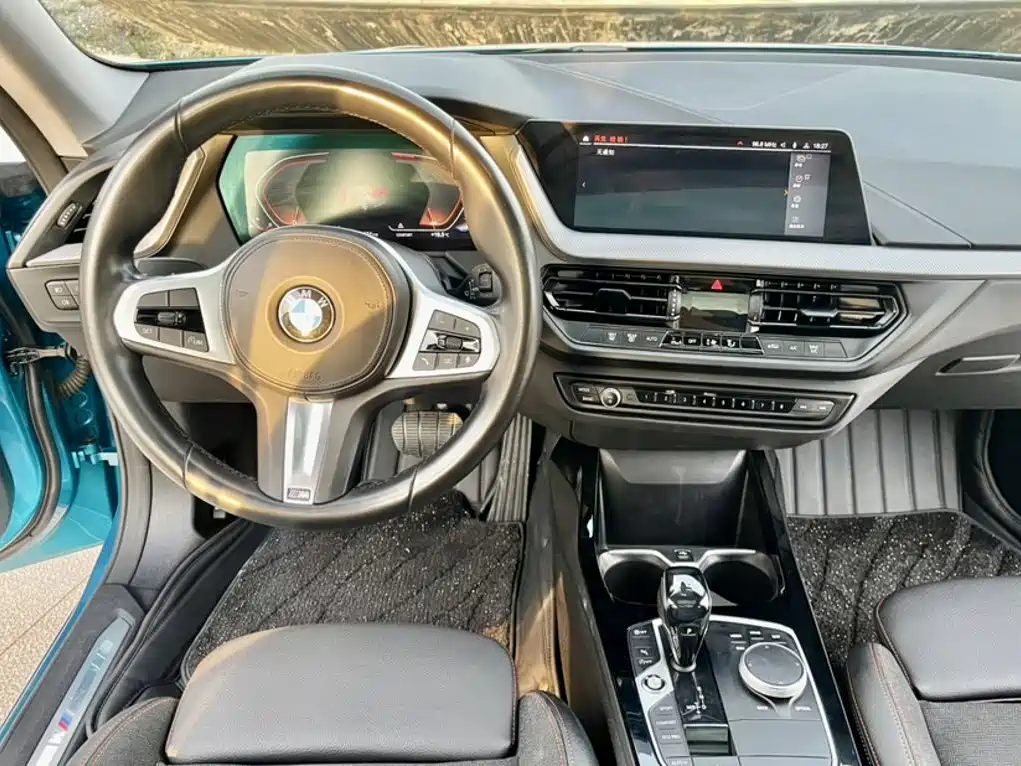 BMW 2 Series (Import) 225 i 4-door Coupe M Sport Package