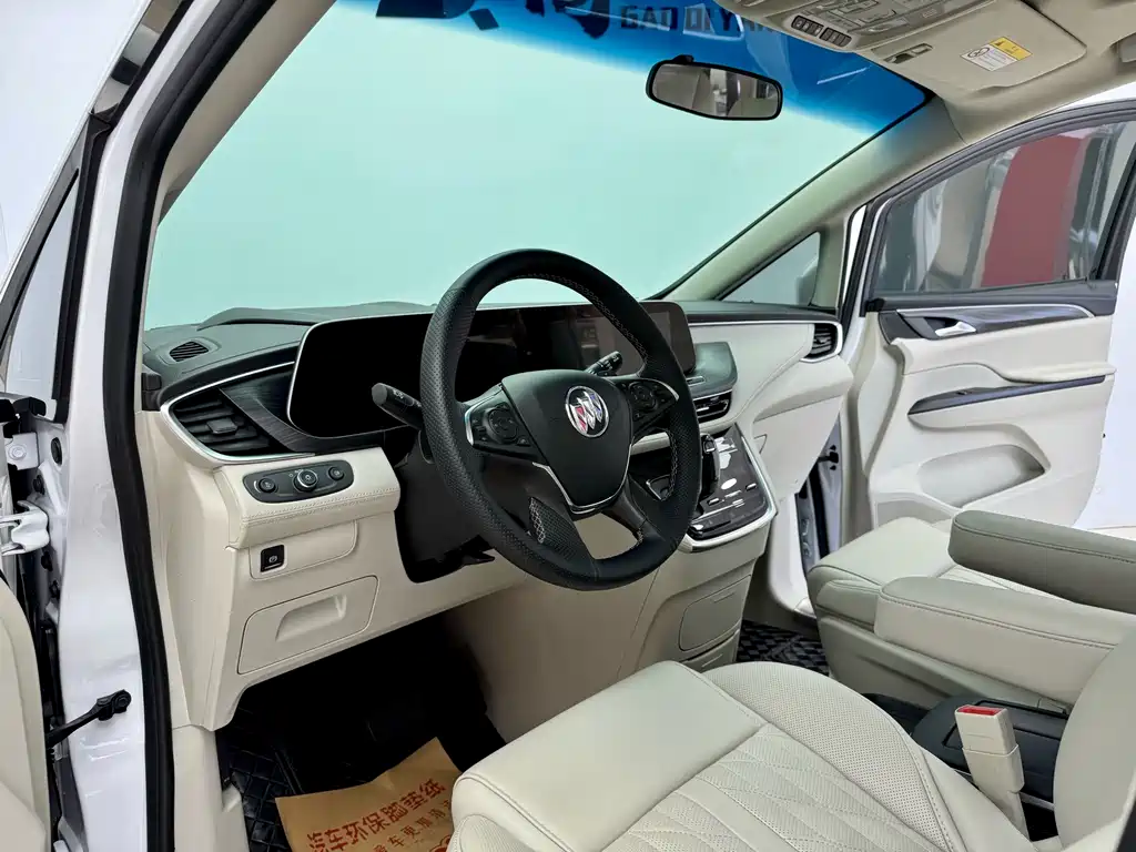 Buick GL8 ES LaCrosse Comfort
