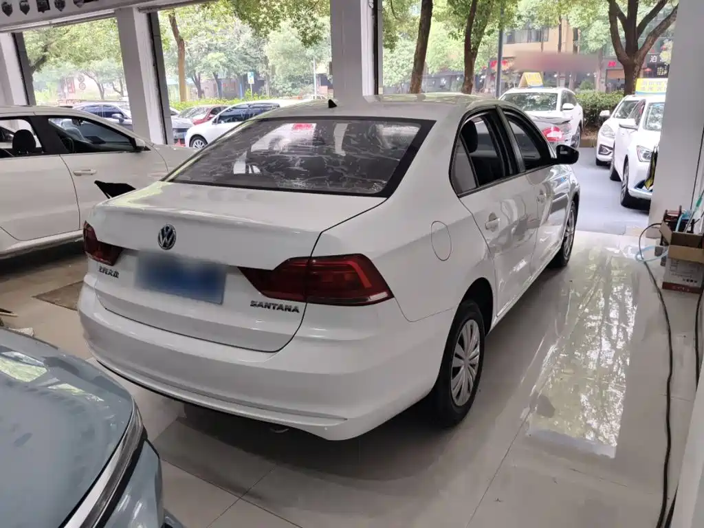 Santana 1.4 L Manual Style