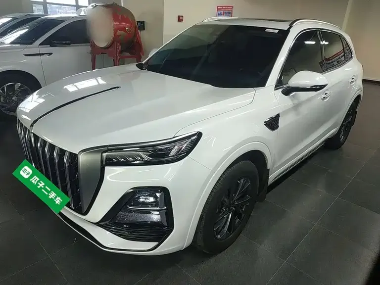 Hongqi HS5 2.0 T Flagship Enjoyment Pro