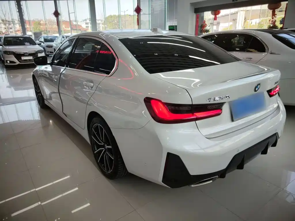 BMW 3 Series 325 Li M Sport Package