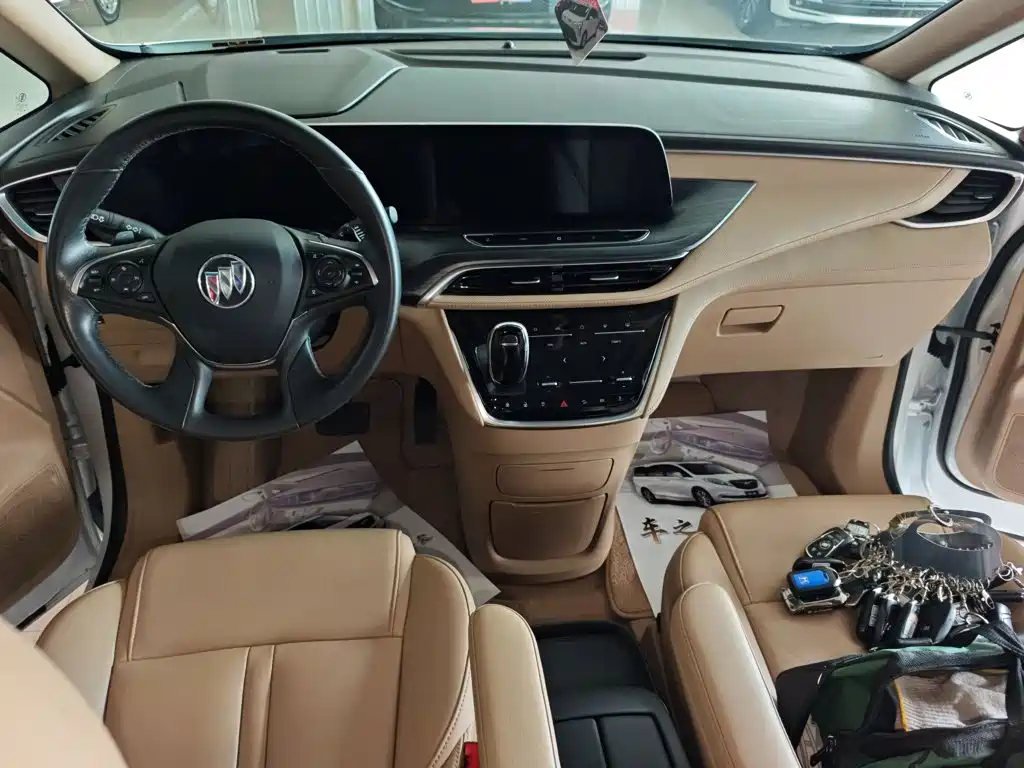 Buick GL8 ES LaCrosse 653 T Premium