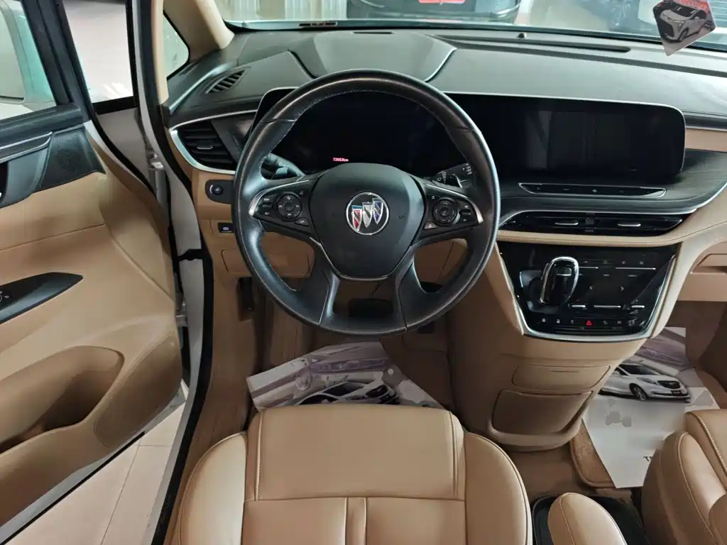 Buick GL8 ES LaCrosse 653 T Premium