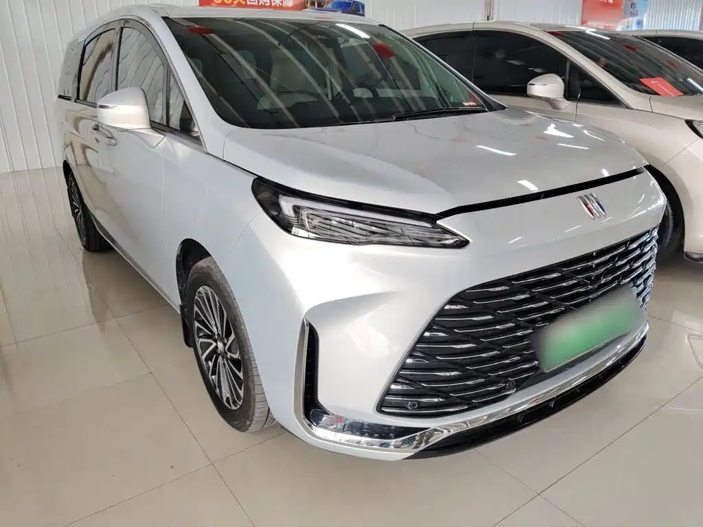 Buick GL8 NEV 别克GL8新能源 2025款 陆尚 尊享版