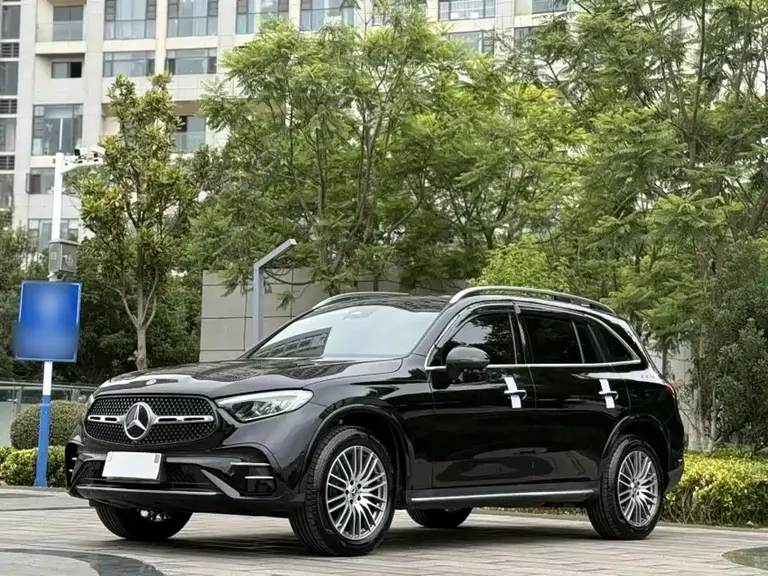Mercedes-Benz GLC Facelift GLC 300 L 4 MATIC Dynamic 7-seat