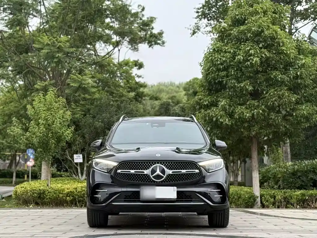 Mercedes-Benz GLC Facelift GLC 300 L 4 MATIC Dynamic 7-seat