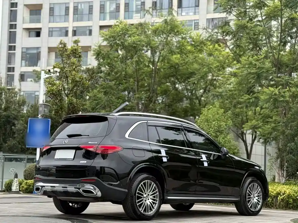 Mercedes-Benz GLC Facelift GLC 300 L 4 MATIC Dynamic 7-seat