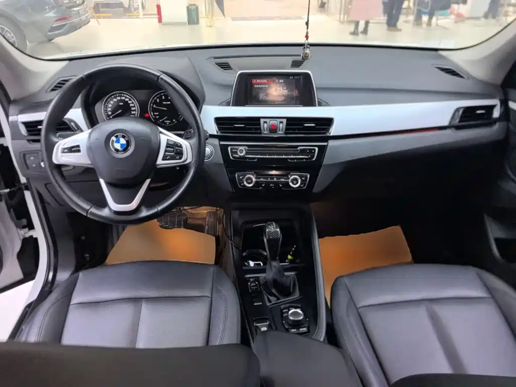 BMW X1 sDrive18 Li Fashion