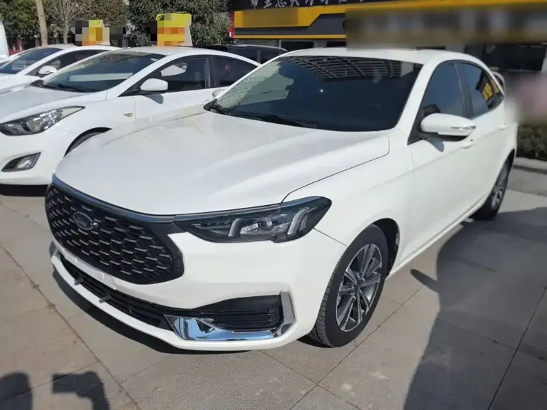 Ford Escort 1.5 L Auto Diamond