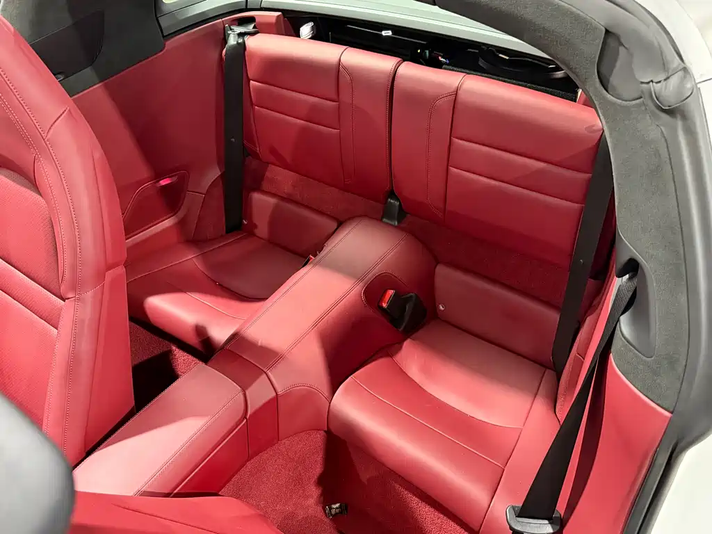 Porsche 911 保时捷911 2024款 Targa 4 3.0 T