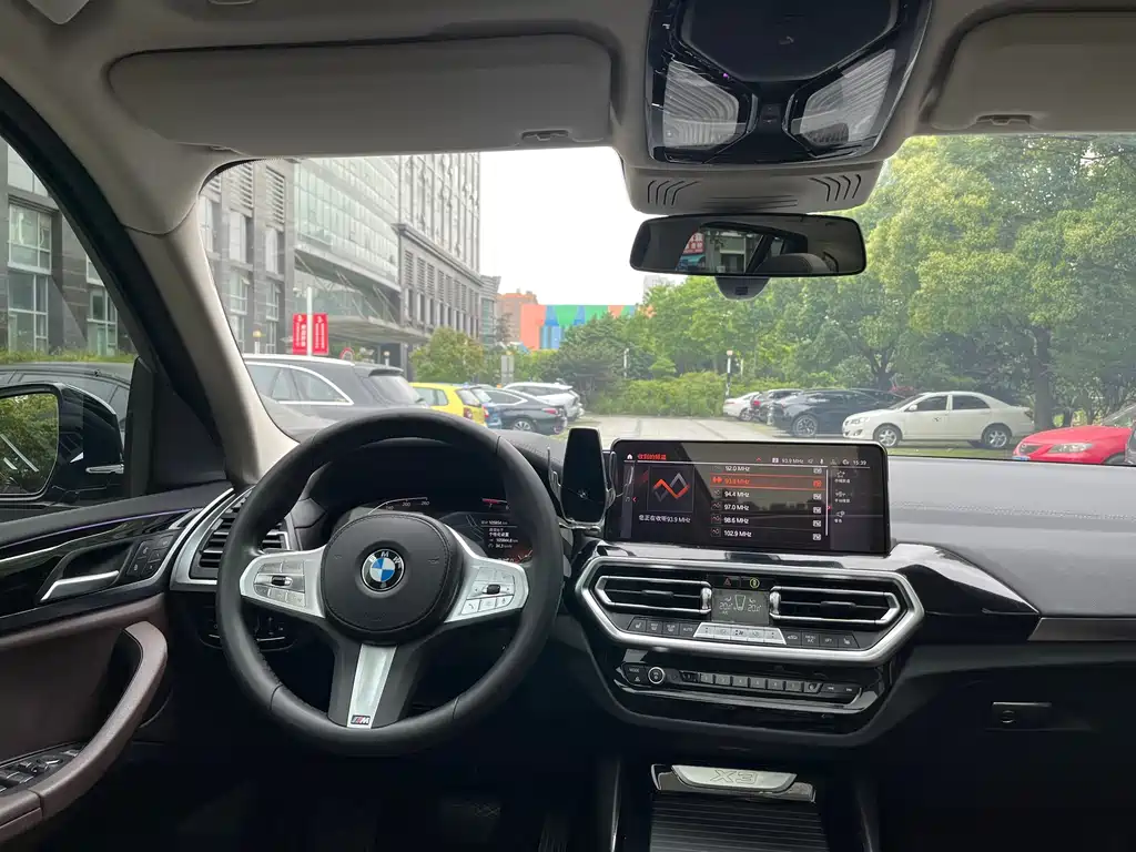 BMW X3 xDrive25 i M Sport Package