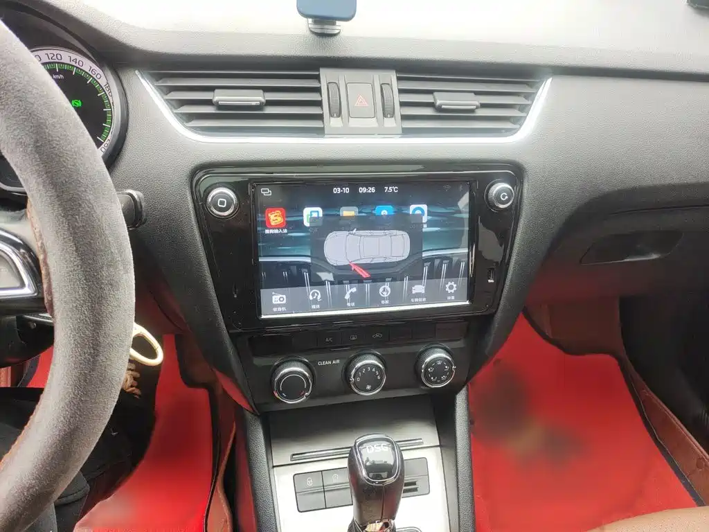 Octavia 明锐 2018款 TSI230 DSG豪华优享版