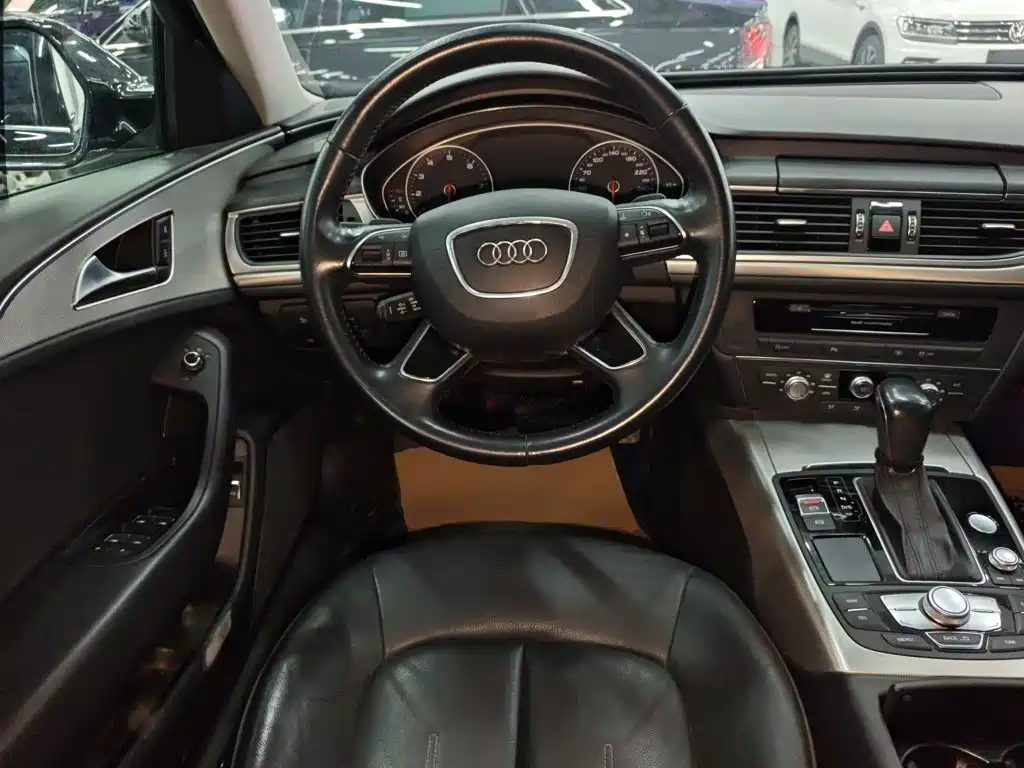 Audi A6 L 30 Anniversary 35 TFSI Fashion